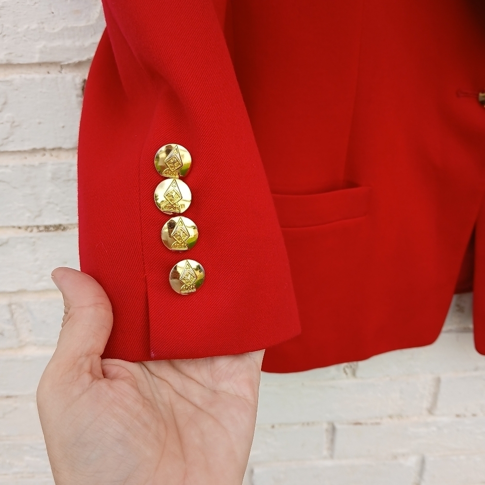 Vintage Austin Reed Blazer Red USA Gold Buttons - Picture 2 of 6